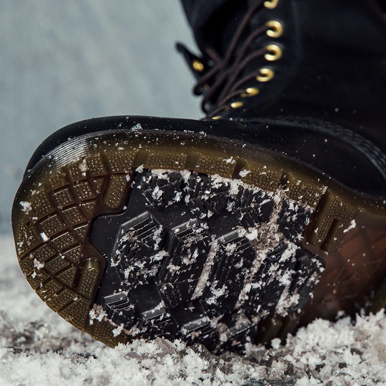 Dr. Martens Blizzard Boots