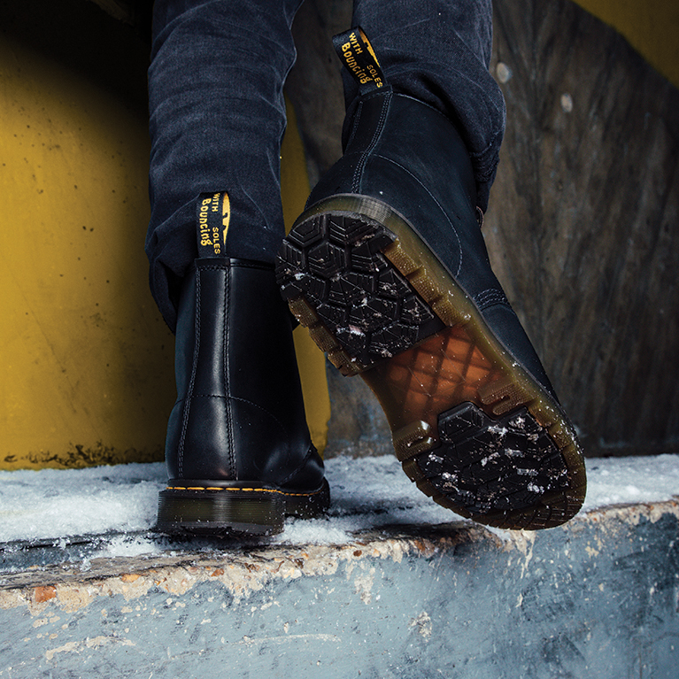 Dr martens clearance cold weather