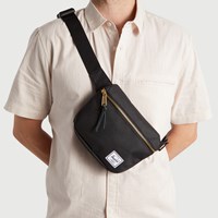 Alternate view of Fifteen Hip Bag in Black