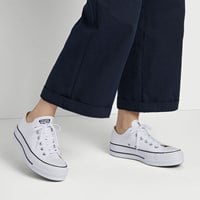 Alternate view of Baskets Plateforme Chuck Taylor Lift blanches pour femmes
