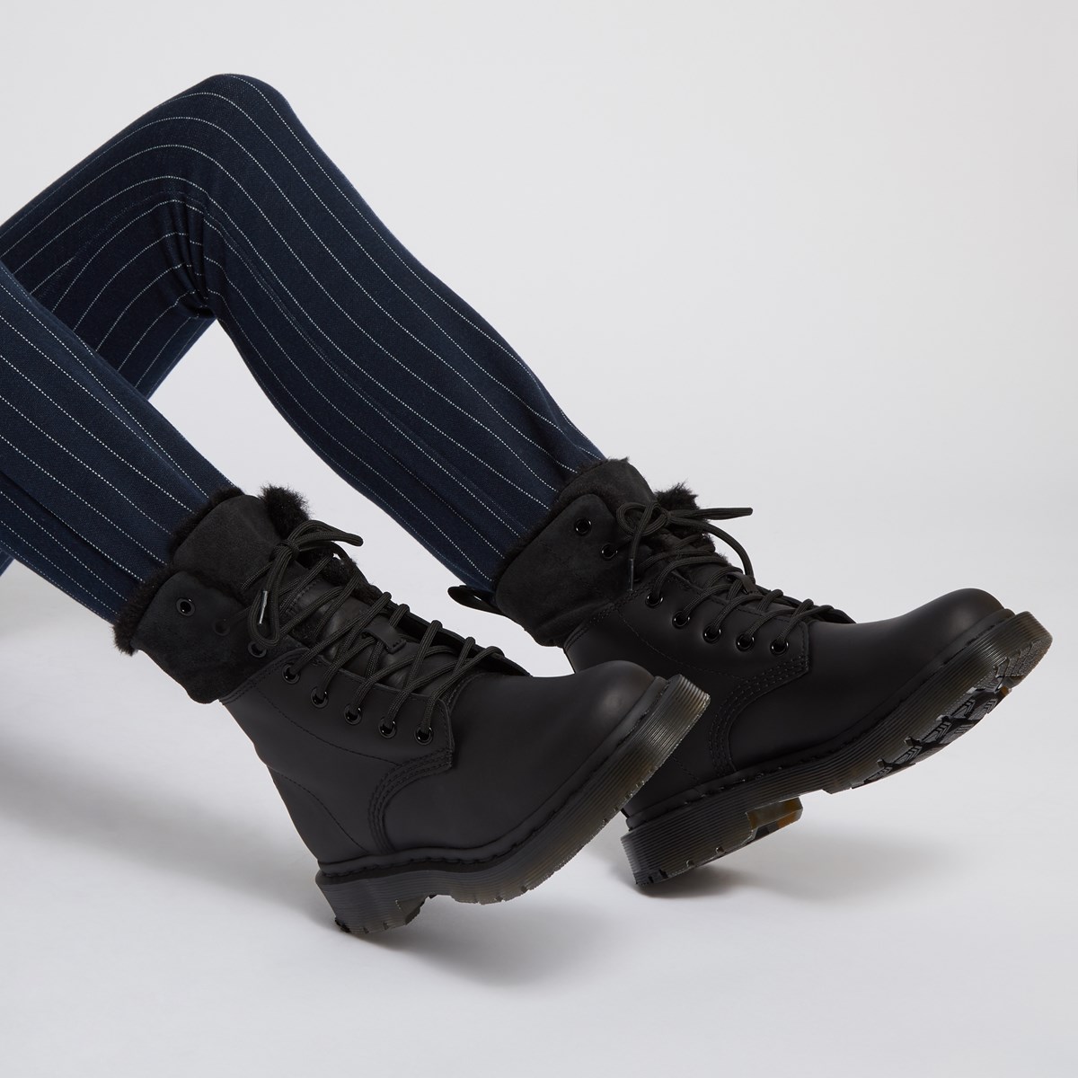 1460 Kolbert Snowplow Boots in Black 