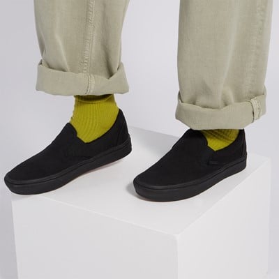 ComfyCush Classic Slip-Ons in All Black Alternate View