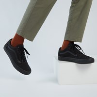 Alternate view of Men's Old Skool Sneakers in Black