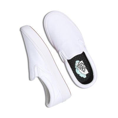Baskets Classic ComfyCush Slip-Ons blanches Alternate View