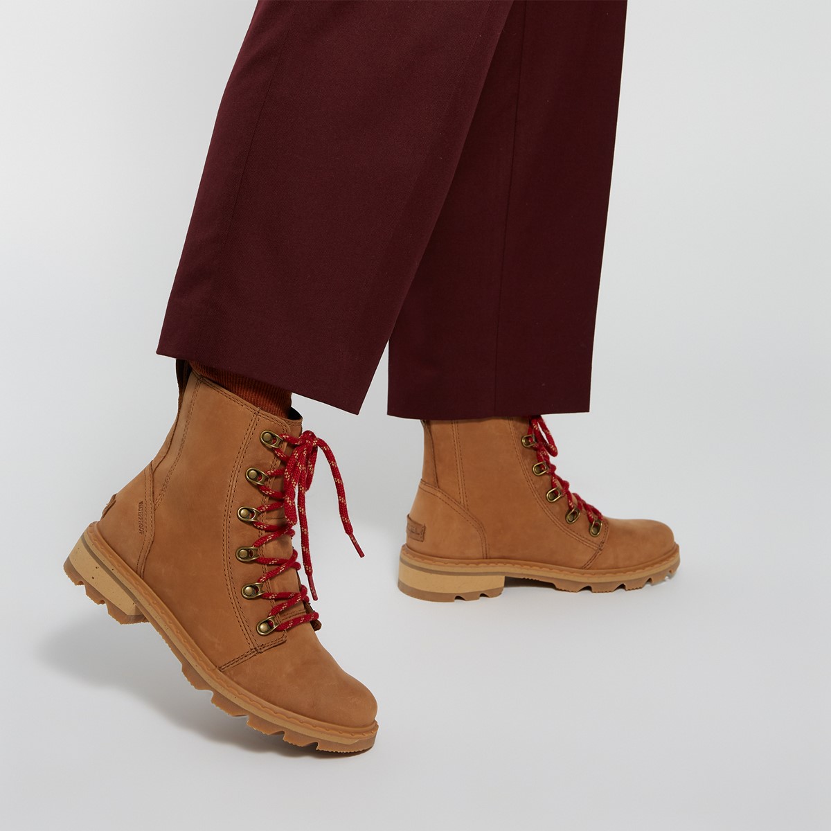 sorel casual boots