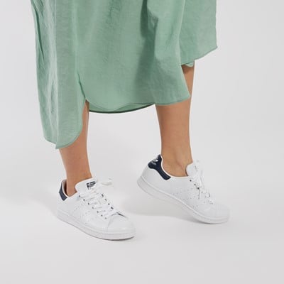 Women's Stan Smith Primegreen Sneakers in White/Navy Alternate View