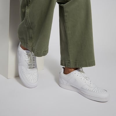 Baskets Court Vision Low blanches pour hommes Alternate View
