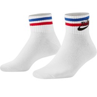 Three Pack Everyday Essential Crew Socks in White