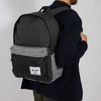Classic XL Backpack in Black/Grey