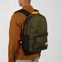Alternate view of Settlement Backpack in Green/Orange
