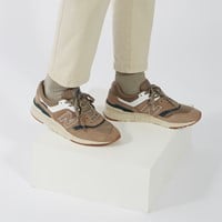 Men's 997H Sneakers in Brown/White