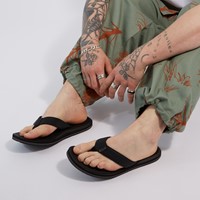 Men's Nexpa Thong Sandals in Black Alternate View