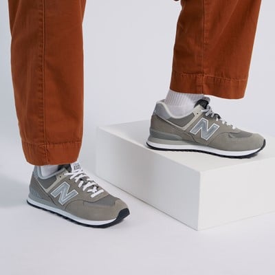 Men's 574 Sneakers in Grey Alternate View