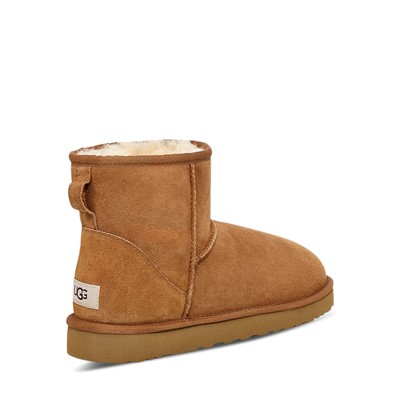 Ugg classic best sale mini 11