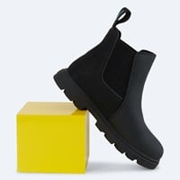 Little Kids' Kensington Treklite Chelsea Boots in Black Alternate View