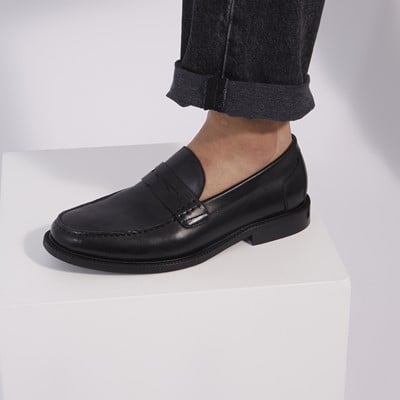 Men's Mavrick Loafers in Black Alternate View
