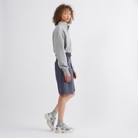 725V1 Sneakers in Grey Alternate View