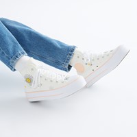Women's Chuck Taylor Lift Hi Floral Embroidery Sneakers in Off-White/Coral Alternate View