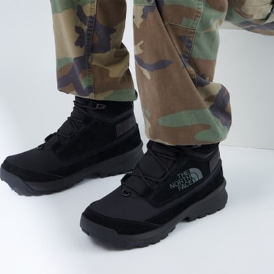 Men’s Chilkat V Cognito WP Winter Boots in Black Alternate View