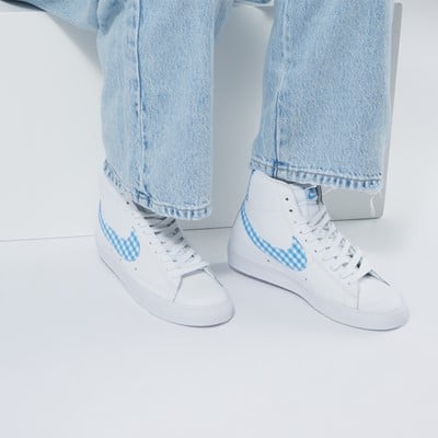 Women's Blazer Mid Sneakers in White/Blue Alternate View