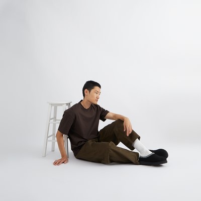 Alternate view of Men's Tasman Slippers in Black