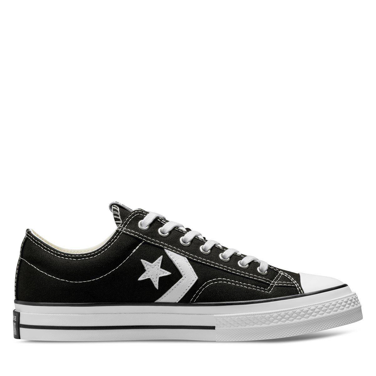 Star Player 76 Sneakers in Black/White