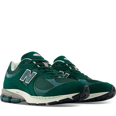 Men's 2002R Sneakers in Green Alternate View