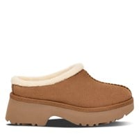 Women's New Heights Cozy Clogs in Chestnut