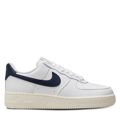 Baskets Air Force 1 '07 blanches et bleu marine pour femmes