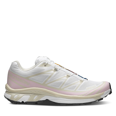 Baskets XT-6 blanc cassé et roses