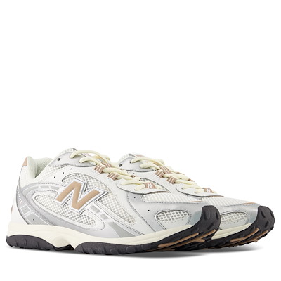 204L Sneakers in Taupe/Silver Alternate View