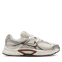 Women's V5 RNR Sneakers in White/Beige/Brown