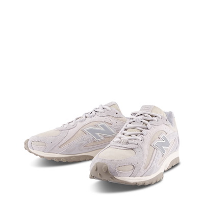 204L Sneakers in Grey Alternate View