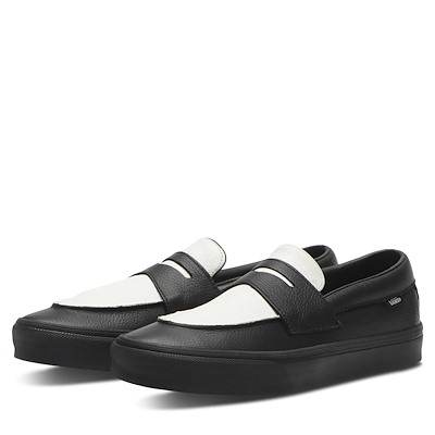 Men's 53 Loafers in Black/White Alternate View