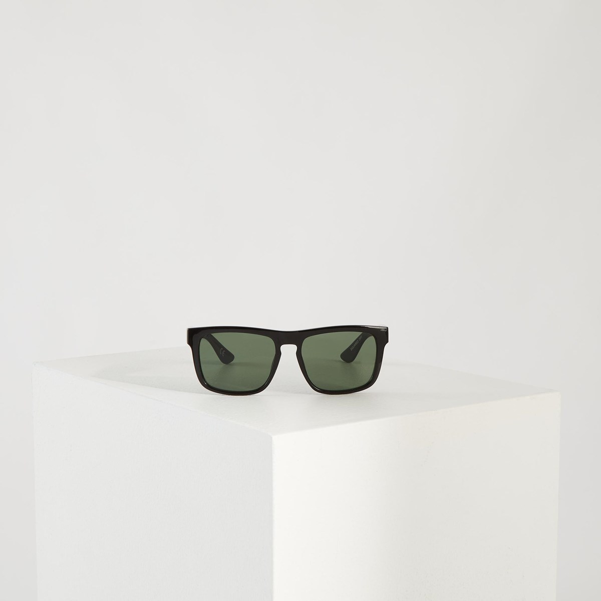 Spicoli 4 Sunglasses in Black